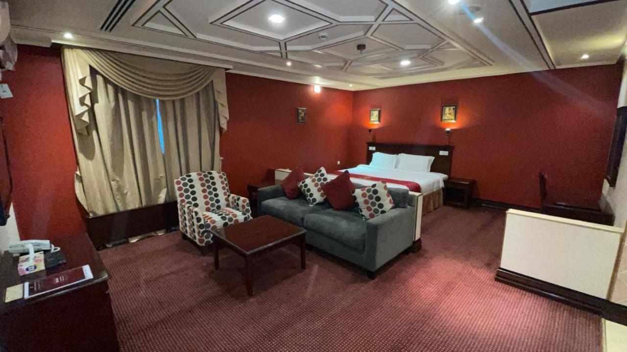 Al Mansour Grand Hotel Ḩafar al Bāţin Exterior foto