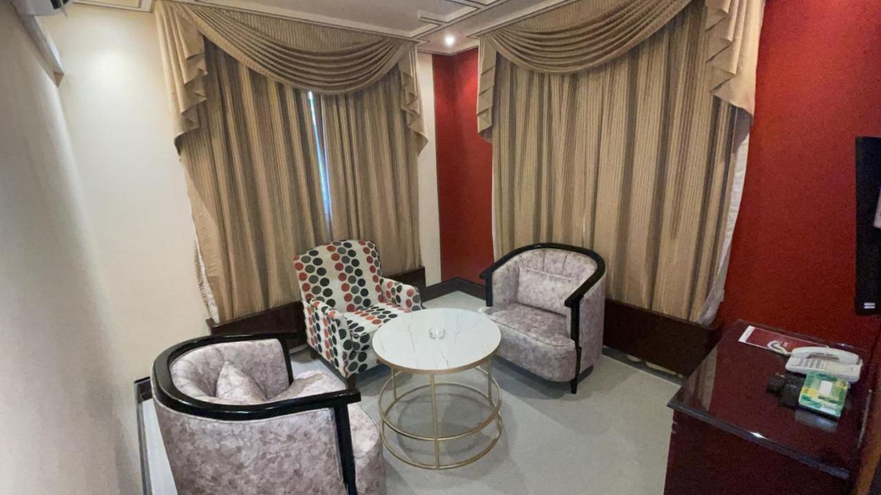 Al Mansour Grand Hotel Ḩafar al Bāţin Exterior foto